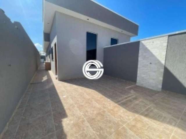 Casa Térrea Jardim Suarão, Itanhaém, 2 dorm, 1 suíte, 2 vagas, 67 m  com piscina