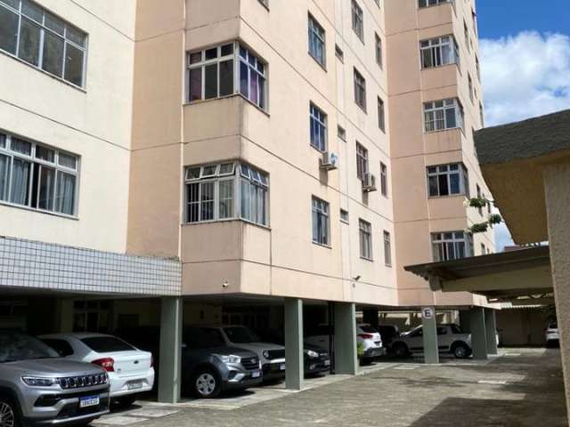 Vende excelente apartamento  com ótima localização