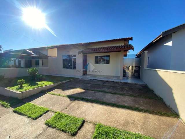 Casa em Condomínio para Venda em Mogi Guaçu, Condomínio Dr Falsetti, 3 dormitórios, 1 suíte, 2 banheiros, 2 vagas