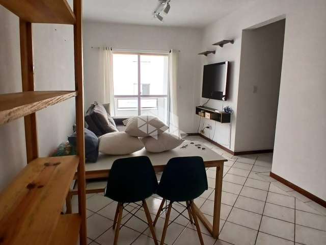 Apartamento com 3 quartos sendo 1 suíte 1 vaga de garagem no bairro trindade em florianópolis/sc