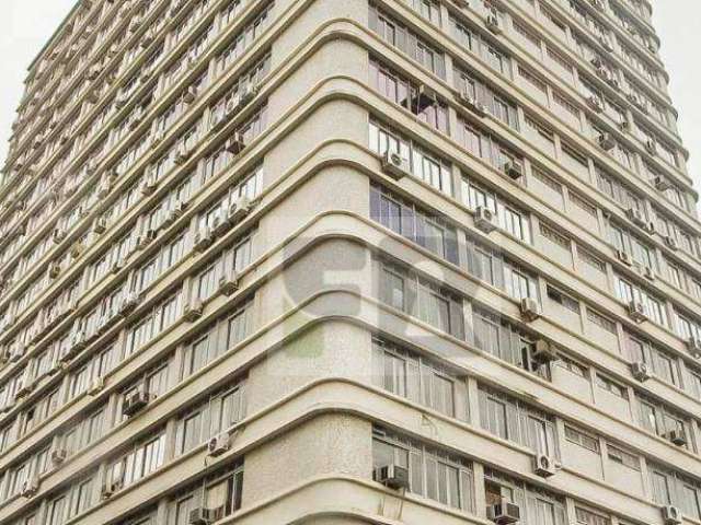 Sala comercial á venda no Edificio Coliseu, Centro, Porto Alegre-RS.