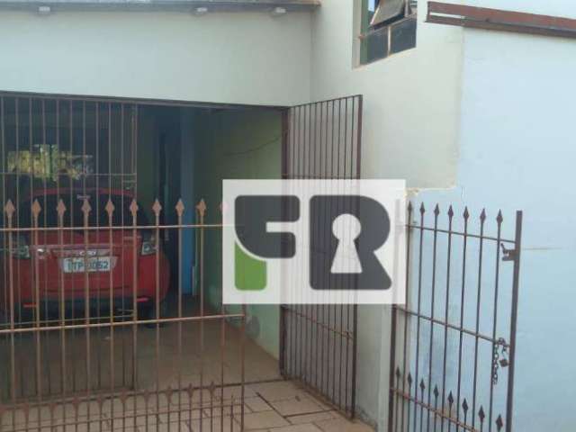 Casa com 2 dormitórios à venda - São Pedro - Alvorada/RS