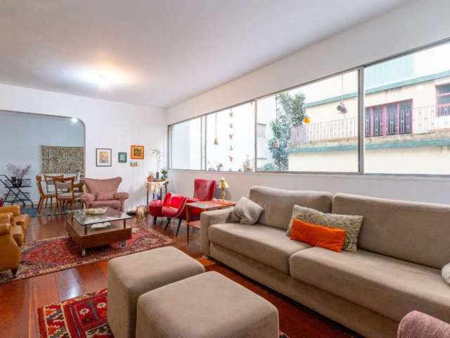 Apartamento tipo para venda com 4 quartos, 151m²