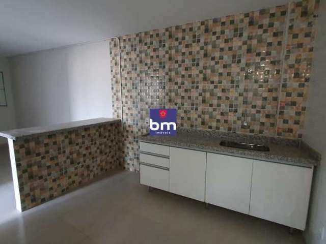 Apartamento para alugar em São Paulo, Parque Reboucas, com 1 suíte, com 35 m²