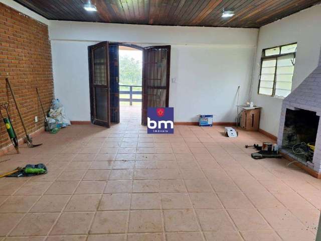 Chácara à venda em Embu das Artes, Jardim Pinheirinho, com 4 quartos, com 10188 m²