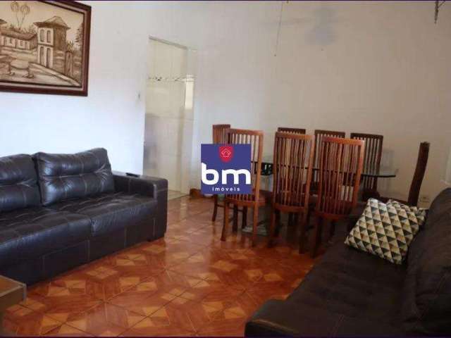 Casa à venda em São Paulo, Jardim Sandra, com 3 quartos, com 130 m²