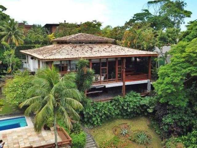 Casa à venda na Rua Jackson de Figueiredo no Joá