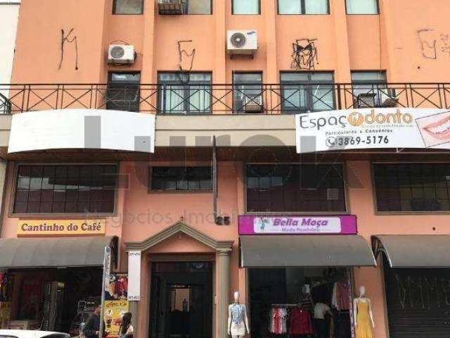 Sala comercial para alugar na Rua Eugênio Franceschini, 25, Centro, Valinhos, 67 m2 por R$ 1.300