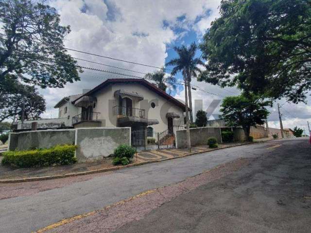 Casa com 3 quartos à venda no Jardim Santo Antônio, Valinhos , 210 m2 por R$ 690.000