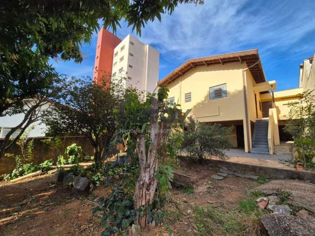 Casa comercial à venda na Bela Vista, Valinhos , 166 m2 por R$ 750.000