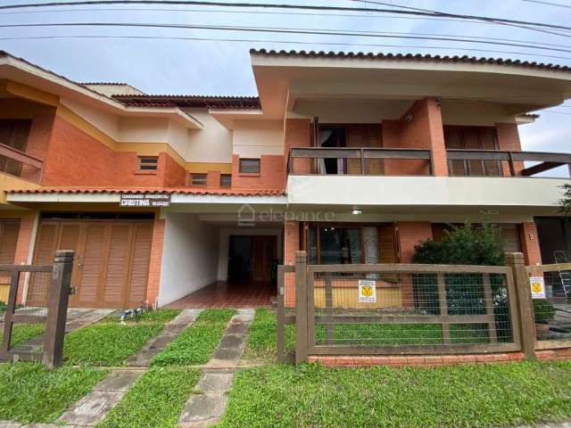 Casa com 4 quartos à venda na Rio Ibirapuitã, 2428, Centro, Xangri-Lá por R$ 530.000