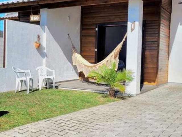 Casa com 2 quartos à venda na Das Íris, 860, Noiva Do Mar, Xangri-Lá por R$ 795.000