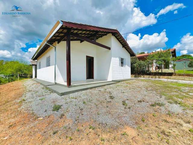 Casa à Venda em Mairiporã/SP