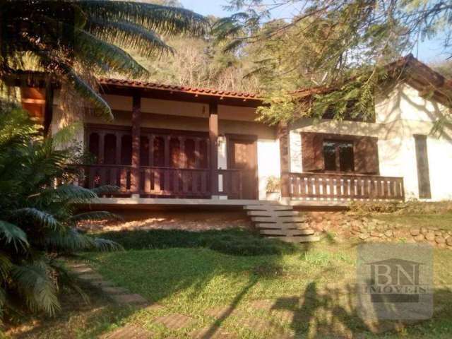 Casa com 3 dormitórios à venda, 301 m² - Higienópolis - Santa Cruz do Sul/RS