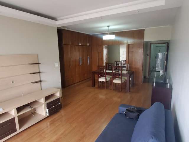 Apartamento à venda  com 3 quarto(s)