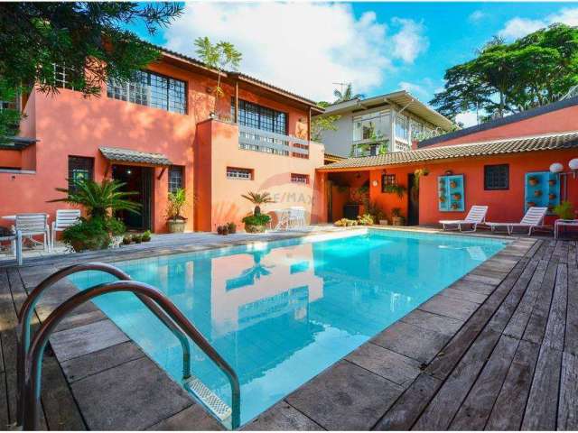 Sobrado com 386 m² no Jardim Viana (Morumbi): 4 dorm, 2 suítes e lazer com piscina/espaço gourmet