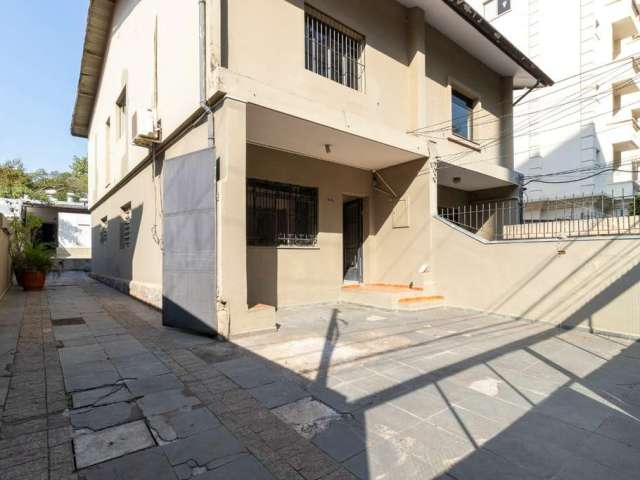 Atraente casa tipo para venda com 3 quartos, 208m²