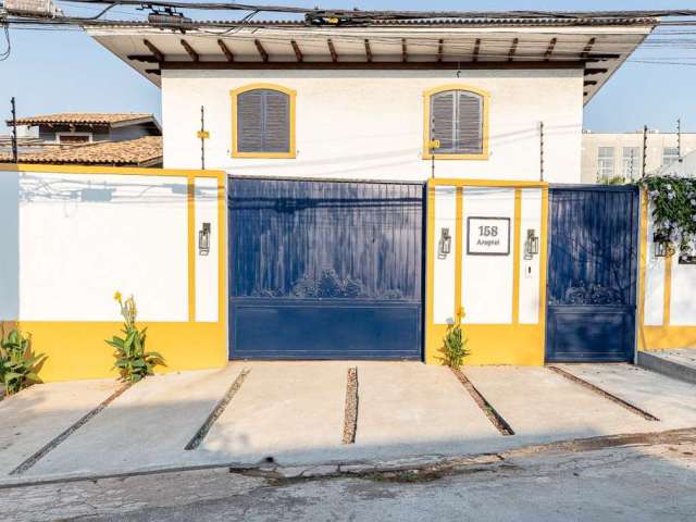 Versátil casa tipo  para venda com 4 quartos, 450m²