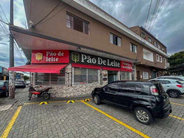 Confortável loja de rua  para venda, 1,636m²