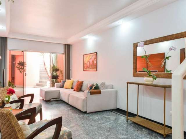 Espetacular sobrado  para venda com 3 quartos, 213m²