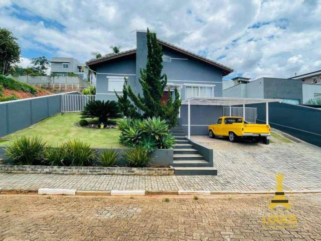 Excelente casa à venda em condomínio de alto padrão em Atibaia.