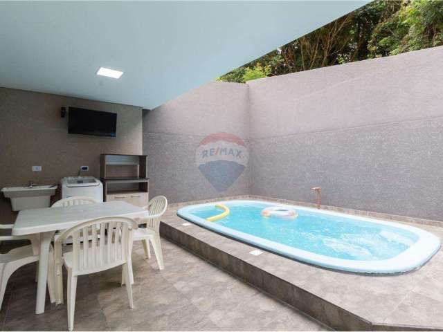 Condomínio com 2 casas,  cada casa com 2 dormitórios e área gourmet com churrasqueira e piscina, Vila Franca, Piraquara valor R$ 590.000,00