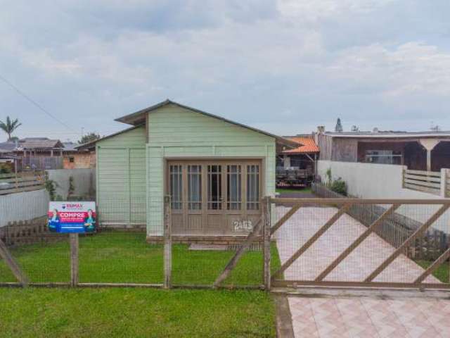 Casa bem localizada em Tramandaí-RS.