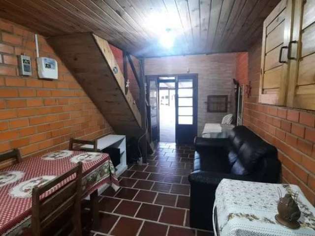 Apartamento geminado com 02 dormitórios  em Cidreira