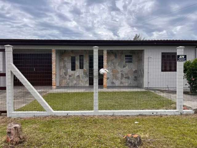 Ótima casa a venda em Tramandaí