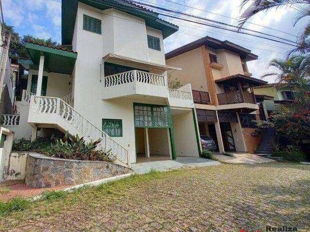 Casa com 3 dormitórios á venda, 328 m² por R$ 1.395.000 - Chácara Pavoeiro - Cotia/SP