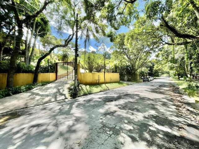 Casa à venda, 336 m² por R$ 1.500.000,00 - Chácara Vale do Rio Cotia - Carapicuíba/SP