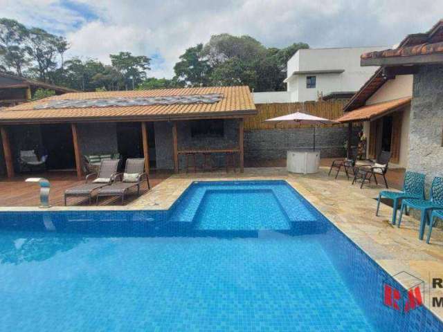 Casa térrea - piscina e 6 vagas de garagem  - Los Alámos