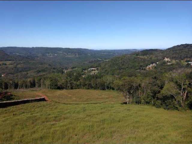 Terreno à venda na Renato Dienstmann, 100, Carazal, Gramado por R$ 1.620.000