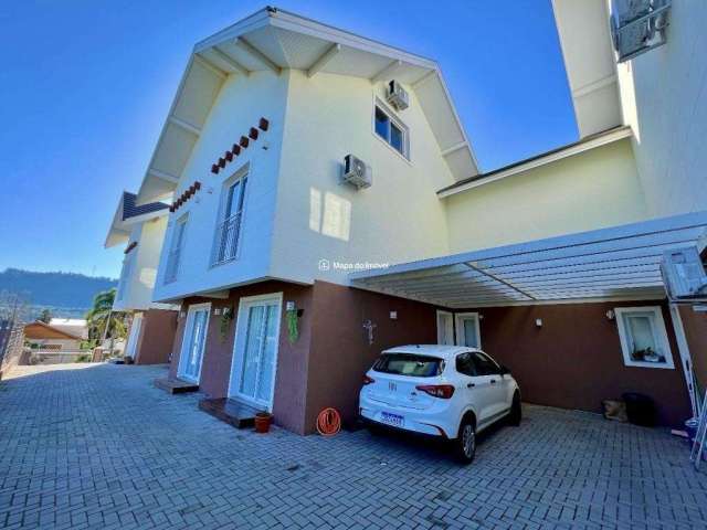 Casa com 3 quartos à venda na Itauna, 111, Várzea Grande, Gramado por R$ 742.000