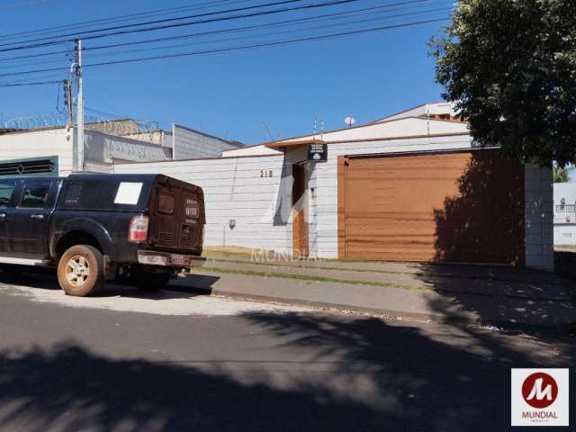 Casa (sobrado na  rua) 4 dormitórios/suite, cozinha planejada