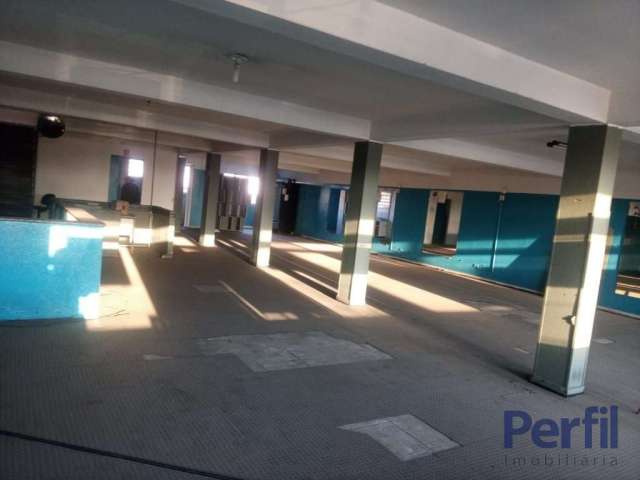 Sala comercial para alugar no Parque Suzano, Suzano  por R$ 1.600