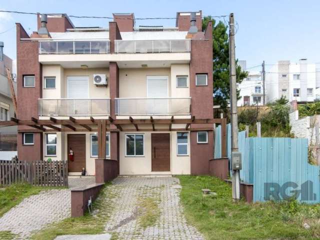 Luagge Revert - Alugue com opção de compra!&lt;BR&gt;Valor de venda: R$775.000,00&lt;BR&gt;&lt;BR&gt;Casa triplex para locação no bairro Hípica, com aproximadamente 150m² de área privativa, piso porce