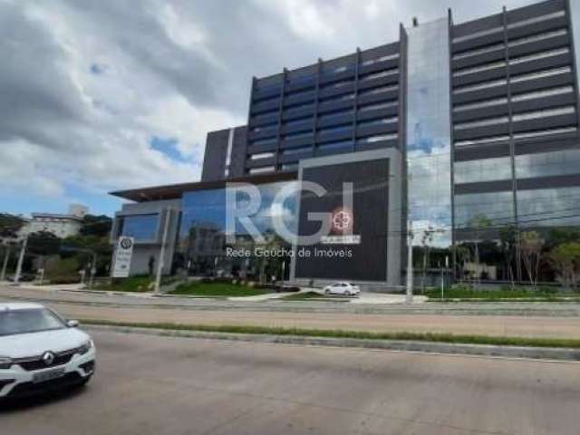 Sala comercial para locação no bairro Teresópolis, com aproximadamente 29,80m²  de área privativa, 01 banheiro. Portaria 24hs, elevadores, sala de reuniões, auditório, recepção e catracas. Localizado 