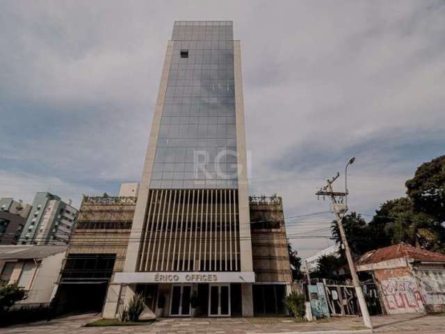 Sala comercial nova, localizada no coração do Bairro Menino Deus , 1 vaga de estacionamento, 2 salas de reunião, terraço lounge para confraternizações,  2 elevadores, portaria 24 horas, andar alto, 35