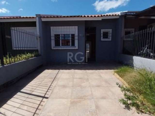 Ótima casa no  Loteamento Winter Park!&lt;BR&gt;Sala, 2 Dormitórios, Banheiro social com box e armários, Cozinha e área de serviço, todas as peças são amplas e bem iluminadas!&lt;BR&gt;Pátio nos fundo