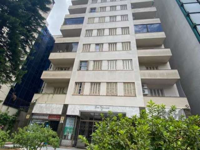 Excelente apartamento com 4 dormitórios, ensolarado, andar alto, com vista panorâmica, com quatro dormitórios, sendo uma suíte, banheiro social e auxiliar, escritório, hall de entrada, área de serviço