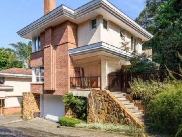 LINDA Casa em Condomínio fechado, alto padrão construtivo, próximo ao Guaíba, bairro: PEDRA REDONDA, zona sul de PORTO ALEGRE, RS.&lt;BR&gt;&lt;BR&gt;O condomínio fechado é de alto padrão construtivo,