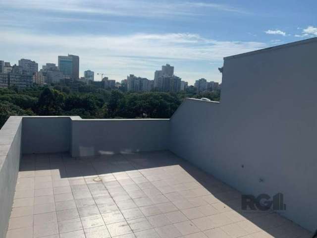 Excelente Sala comercial em Predio Profissional,  com 67m2 privativo, com terraço (cobertura) Próximo ao Parcão.