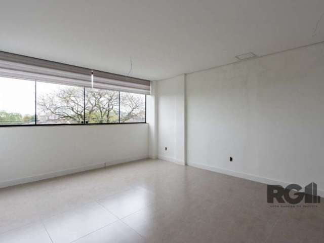 Esta sala comercial de 30 m² é ideal para o seu negócio! Conta com banheiro, piso em porcelanato e teto com acabamento em gesso. Possibilidade de unificar com outra sala, ampliando o espaço conforme a