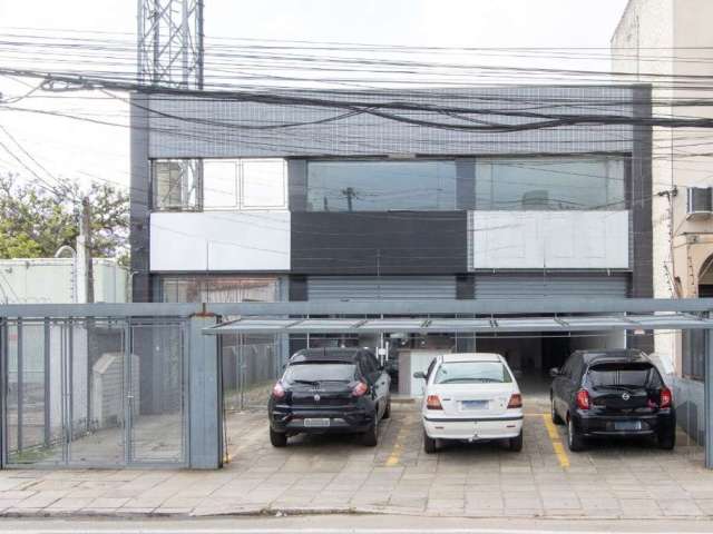 LOJA - AVENIDA ICARAI - BAIRRO CRISTAL&lt;BR&gt;&lt;BR&gt;Loja bem localizada no Bairro Cristal, possui 120m2 de área total, sendo 80m2 no andar térreo e 40m2 no mezanino. Possui 2 banheiros no andar 