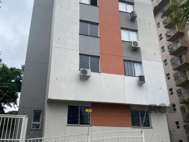 Apartamento com 2 quartos, living para dois ambientes, banheiro, cozinha com área de serviço. Vaga escriturada, no momento descoberta. Condomínio com salão de festas, playground, recanto com churrasqu