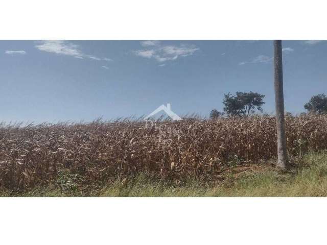 Área com zoneamento industrial em Atibaia