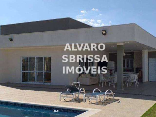 Casa com 4 suítes, sendo  duas com closet, uma com ar condicionado, todas com armários no Condominio Parque Xapada de Itu SP.