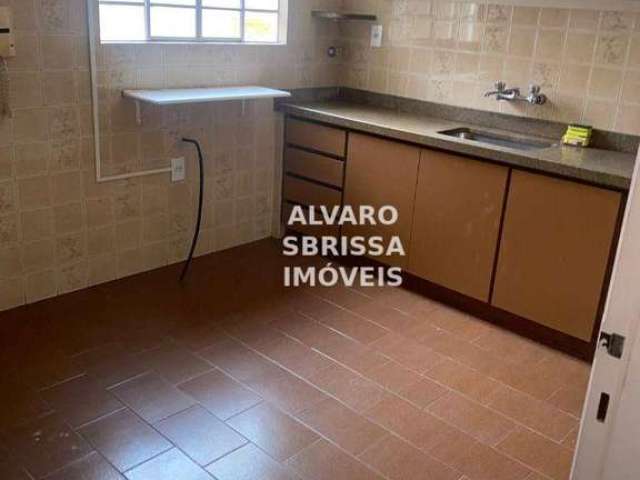 Casa com 3 dormitórios 01 suíte com excelente localização no Centro de Itu SP próximo aos principais comércios