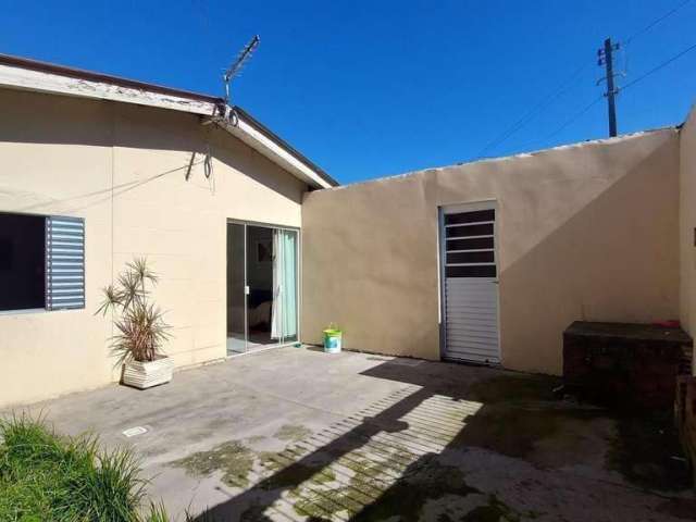 Casa para Venda em Curitiba, Cidade Industrial, 2 dormitórios, 1 banheiro, 4 vagas